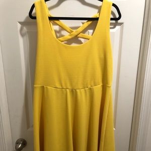 Torrid yellow dress Size 2. GUC
